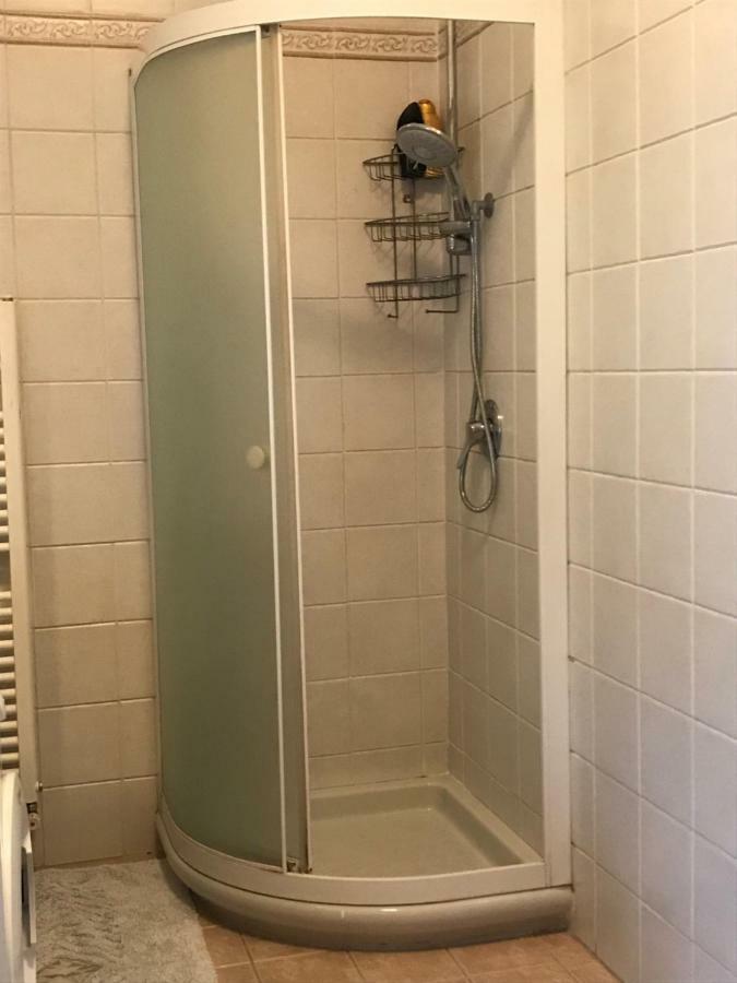 Delizioso Appartamento In Corte Vittuone Exterior foto